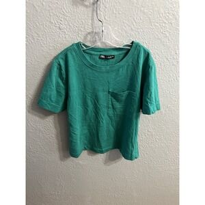 Zara Girls Green Cropped  T-Shirt Size‎ Small